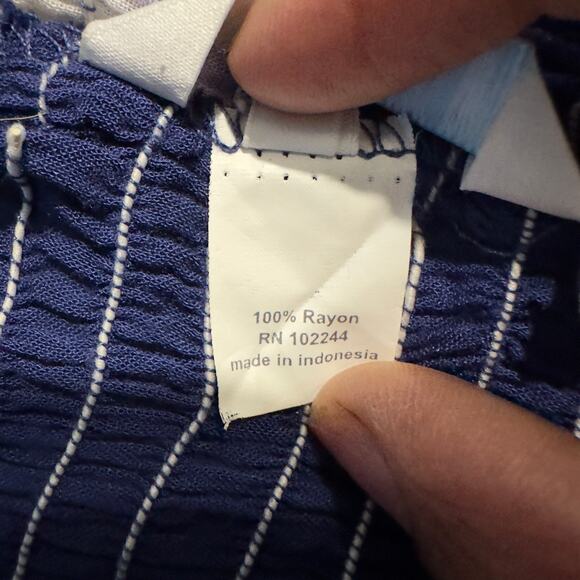 Coolchange Strapless Smocked Maxi Dress Blue White Women's Size Medium - Picture 7 of 7